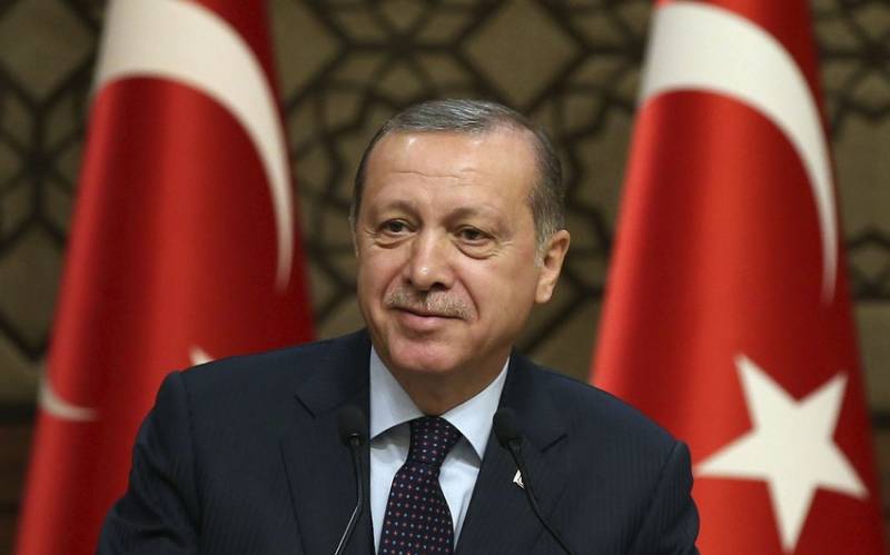 Ərdoğan azərbaycanlı xilasedicilərə təşəkkür etdi