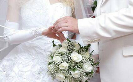 Bakıda toyda bədbəxt hadisə - VİDEO