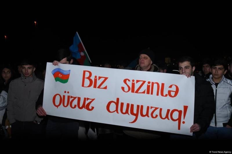 Bakı küçələrində Prezident İlham Əliyevin qələbəsi qeyd olunur - FOTOLAR/VİDEO