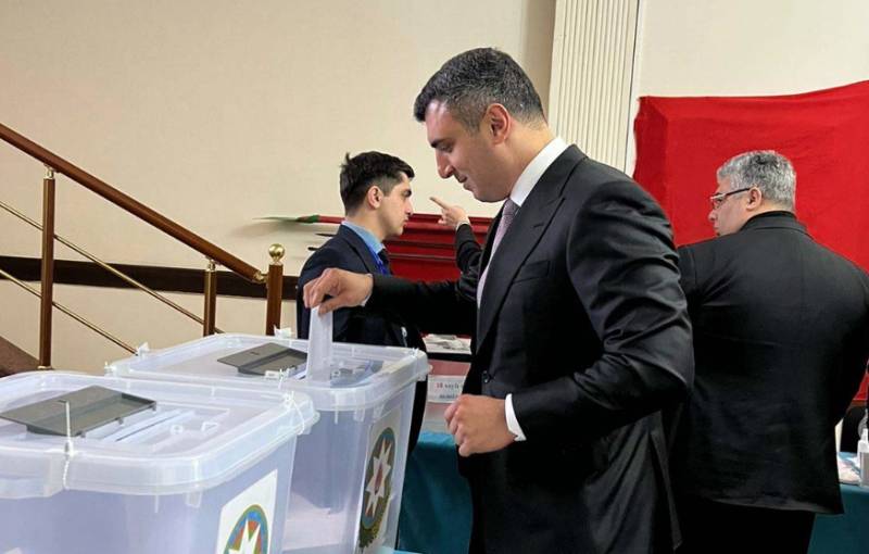 Taleh Kazımov səs verdi 