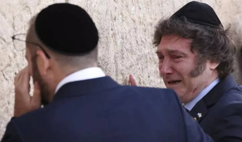Argentina prezidenti Miley: “Yəhudi olacağam”