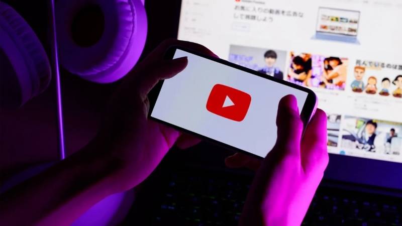 Rusiyada \"Youtube\" bloqerlərinin \"qara siyahı\"sı hazırlanır