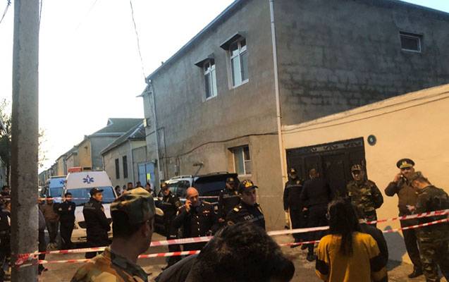 Bakıda ata, ana və 9 yaşlı uşaq öldürüldü - Oğul saxlanıldı