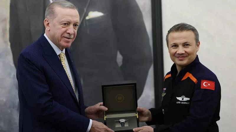 Ərdoğan Türkiyənin ilk astronavtına vəzifə verdi