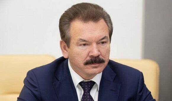 Tanınmış iş adamı axtarışa verildi 