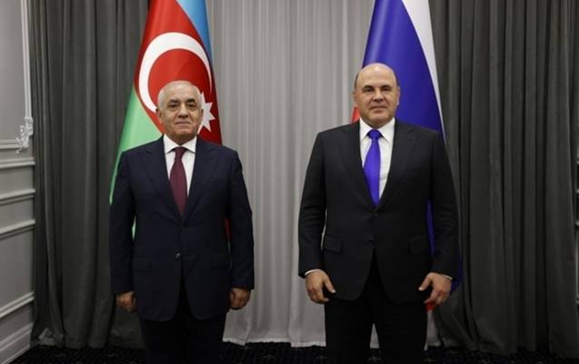 Mişustin Əsədova zəng etdi