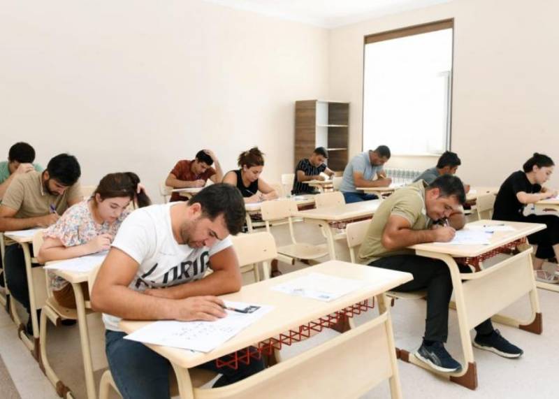 Dövlət qulluğu imtahanına hazırlaşanların NƏZƏRİNƏ