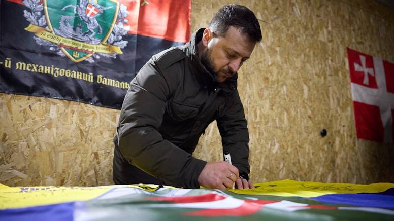 Zelenski üsyan etdi - \"Çətin vəziyyətdəyik\"