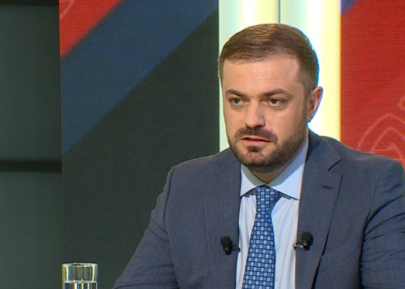 Erməni deputat Türkiyəyə gedir 