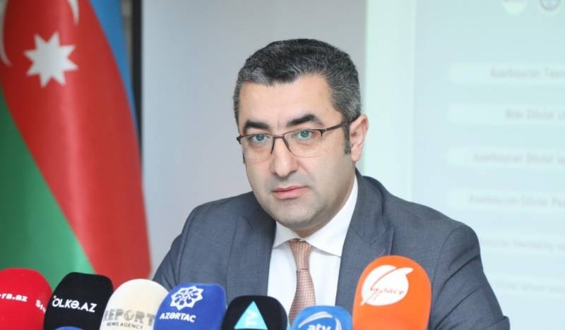 \"Xaricdə təhsillə bağlı mərkəzlərə müraciət edənlər diqqətli olmalıdır\" - TKTA sədri