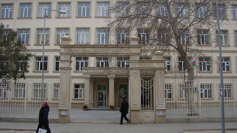 Bakıda məktəbdə şagirdlər arasında dava - Qurumdan RƏSMİ REAKSİYA