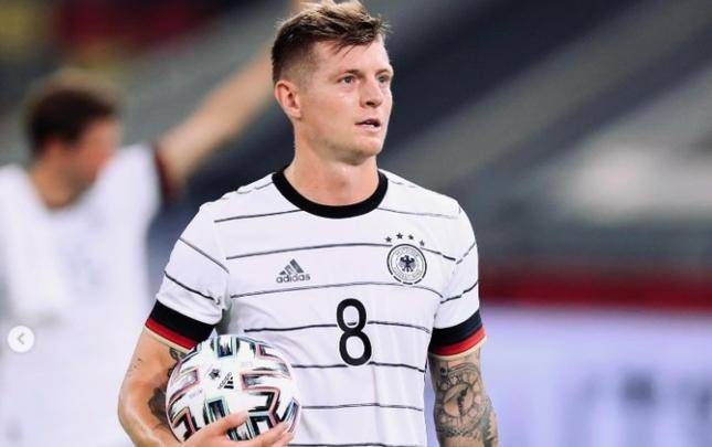 Toni Kroos milliyə qayıdır 