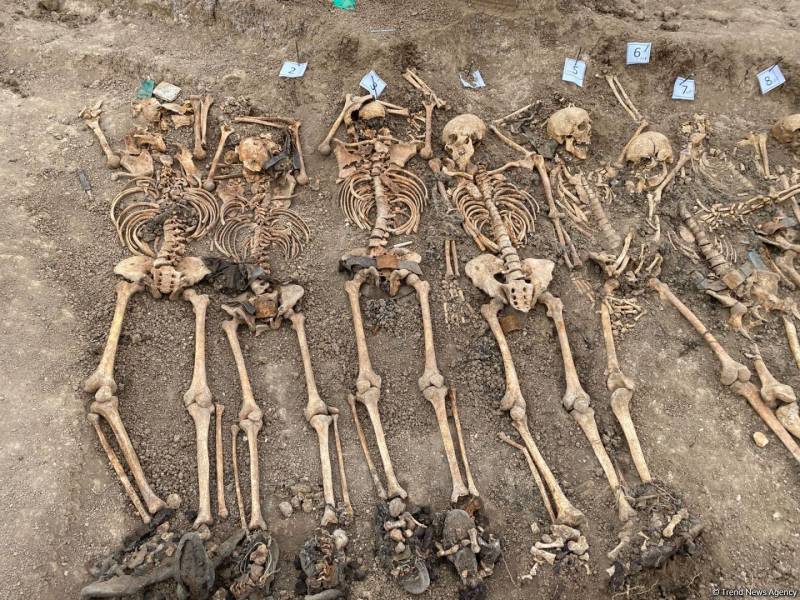 Azad olunmuş ərazilərdə 13 kütləvi məzarlıq AŞKARLANDI