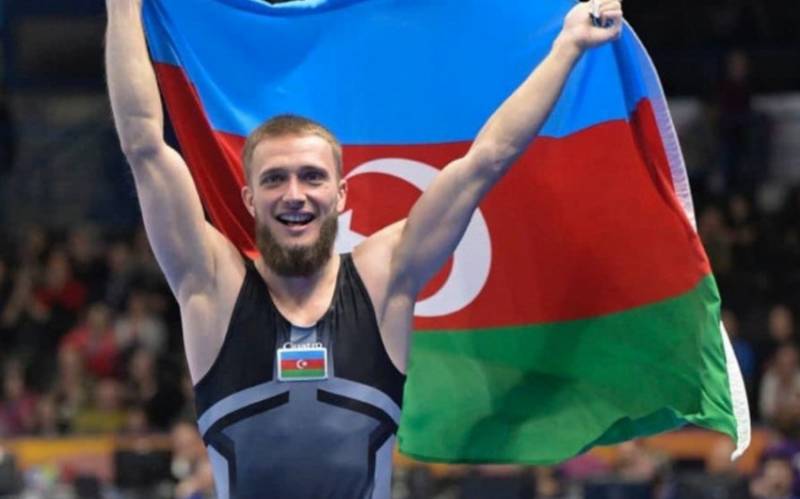 Azərbaycanın 2 gimnastı Bakıdakı yarışda finala yüksəldi