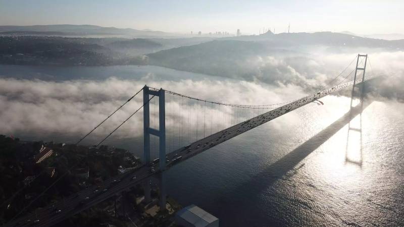 İstanbul boğazı gəmilərin hərəkəti üçün qapadıldı