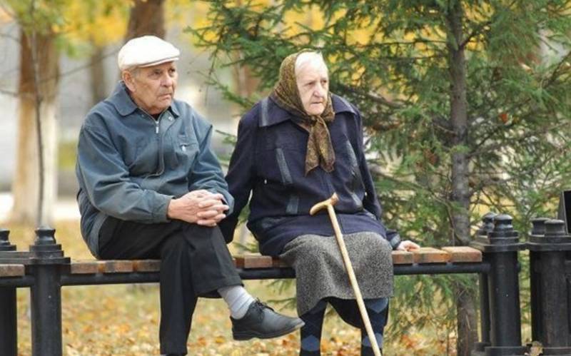 Azərbaycanda bu il üzrə kişilərin və qadınların pensiya yaşı məlum oldu