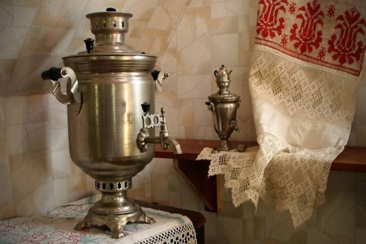 Azərbaycanda fantastik qiymətə samovar satılır - FOTOLAR