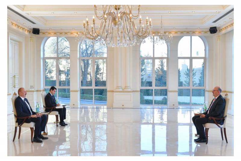 Prezident Lüksemburqun yeni səfirini qəbul edib