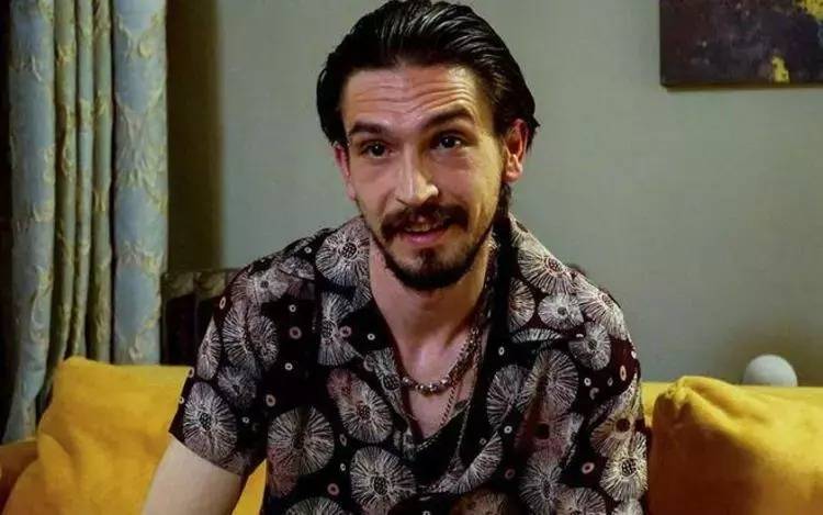 Cinsiyyət dəyişən aktyor son halını yayımladı
