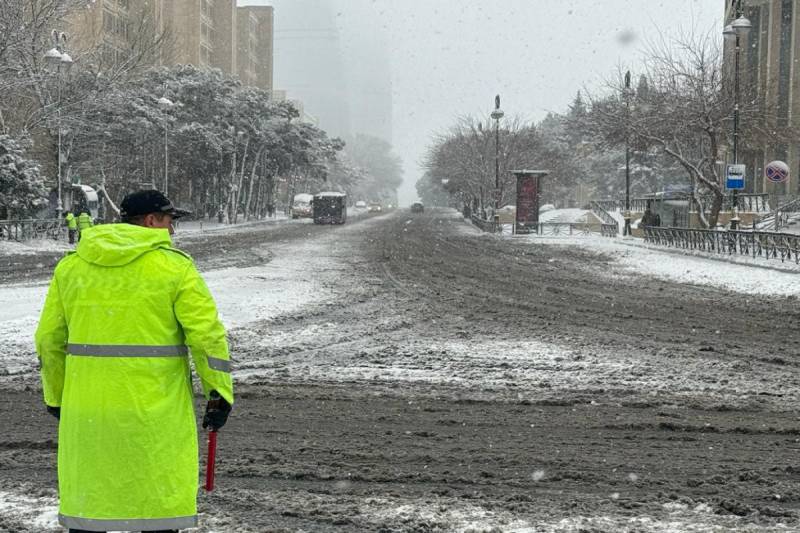 BDYPİ qarlı hava ilə bağlı sürücülərə müraciət etdi