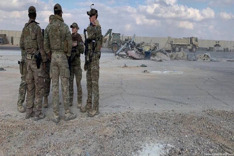 İraqda koalisiya qüvvələrinin hərbi bazasına raket hücumu oldu