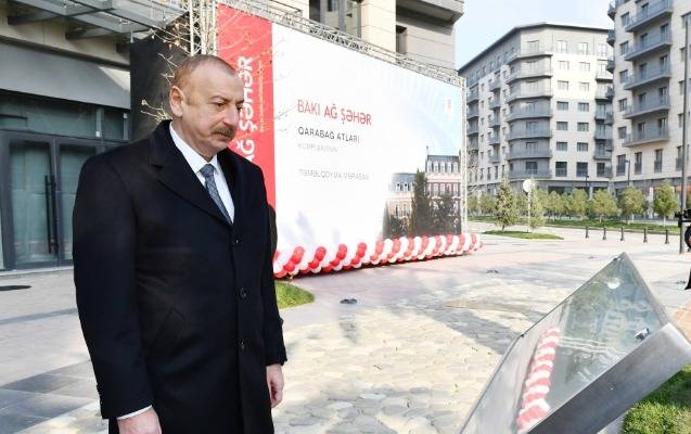 Prezident Ağ Şəhərdə yaradılan şəraitlə tanış oldu - YENİLƏNDİ (FOTOLAR)