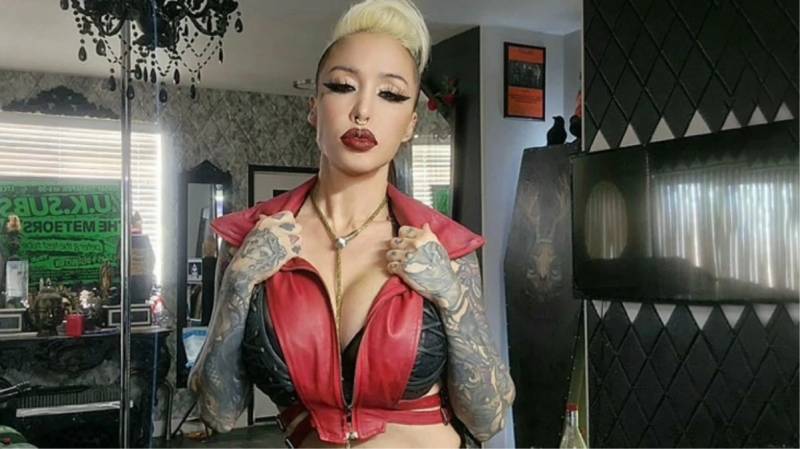 Məşhur model evində ölü tapıldı - FOTO
