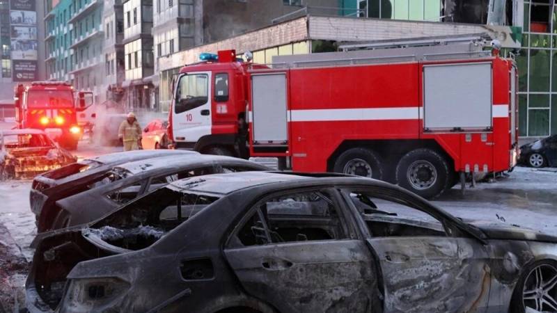 Bu ölkədə 60 ton qaz yüklü tanker PARTLADI - 6 ölü, 14 yaralı var