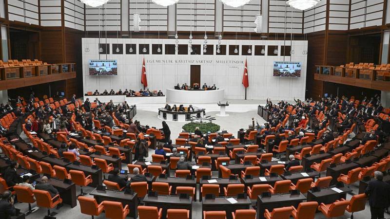 Onun Millət Vəkili statsusu əlindən alındı - FOTO
