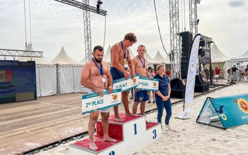 Azərbaycan idmançısı Dünya Seriyasında gümüş medal qazandı