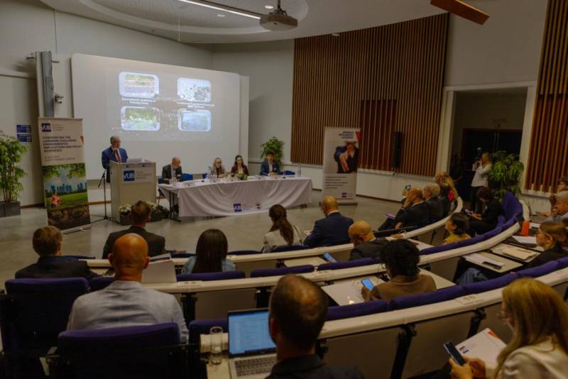 Azərbaycanın mina problemi Belçikada müzakirə olunur