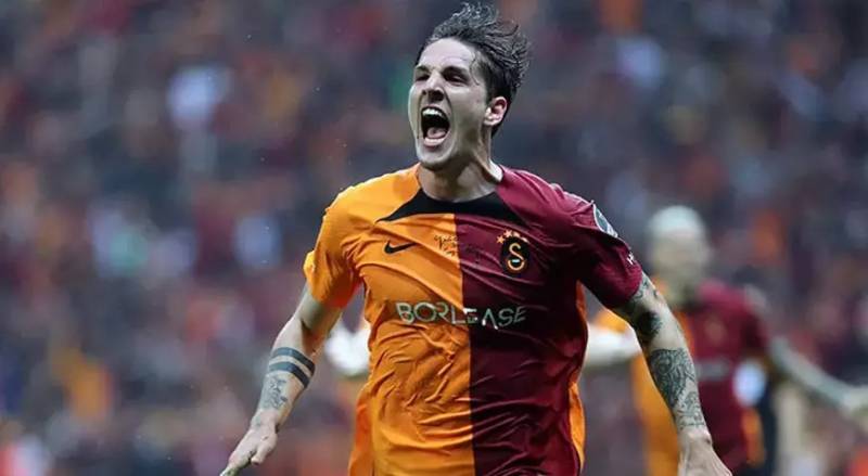\"Qalatasaray\"dan daha bir ayrılıq