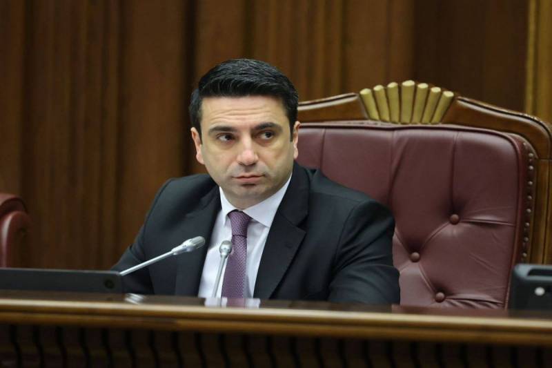 Erməni spiker MDB PA-nın iclasında iştirakdan imtina etdi 