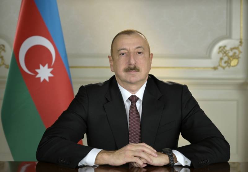 İlham Əliyev Monteneqronun prezidentini təbrik edib 