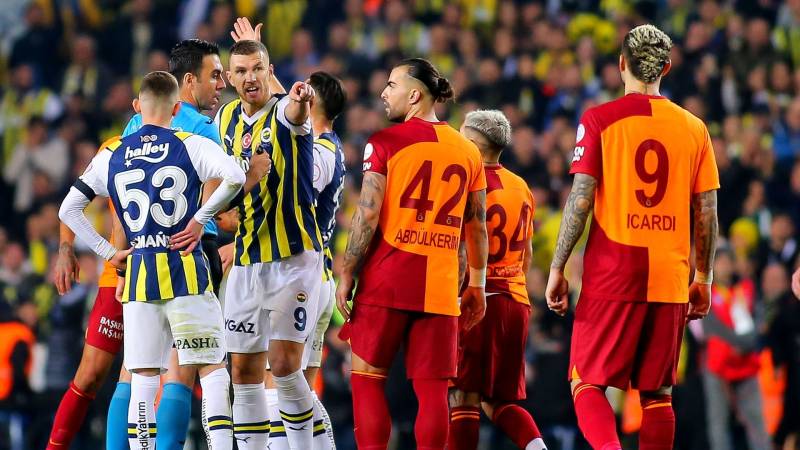 \"Qalatasaray\"ı yox, \"Fənərbaxça\"nı seçdi