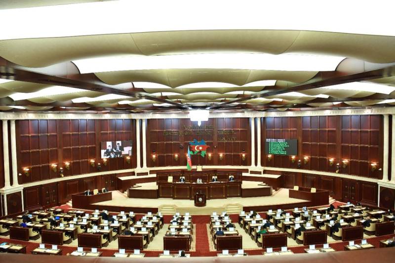 Növbəti dövrün parlamenti Prezidentin yaşıl islahatlarına cavab verəcəkmi? - TƏHLİL