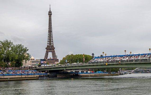 Sena çayının çirkli olduğuna görə olimpiadada üzgüçülük məşqləri ləğv edildi