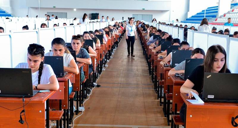 Sertifikasiyadan kəsilən müəllimlərin aqibəti necə olacaq? - Nazirdən açıqlama