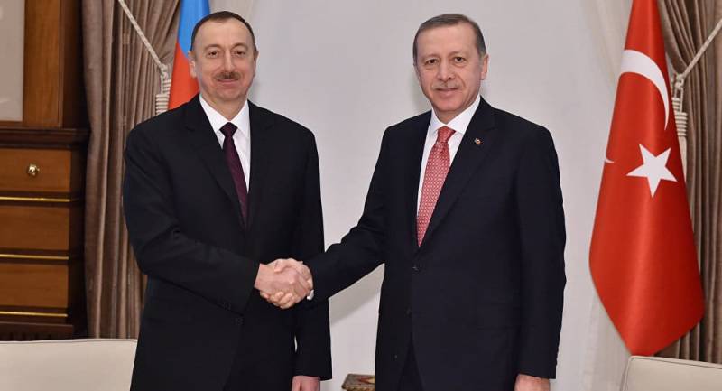 İlham Əliyev və Ərdoğan birgə nahar etdi 