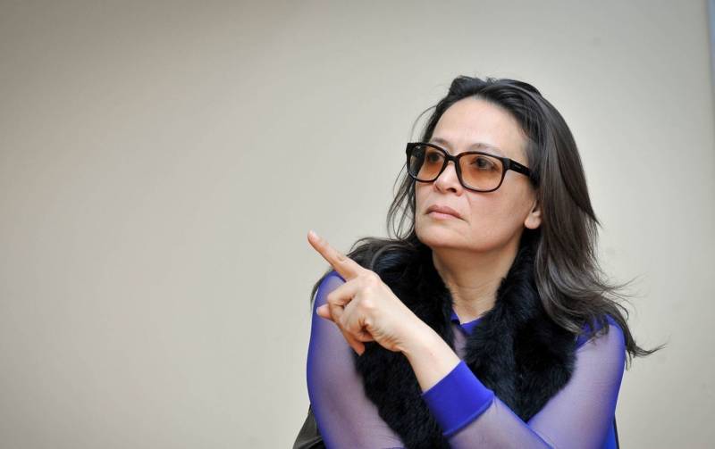 Mehriban Xanlarovaya hücum etdilər