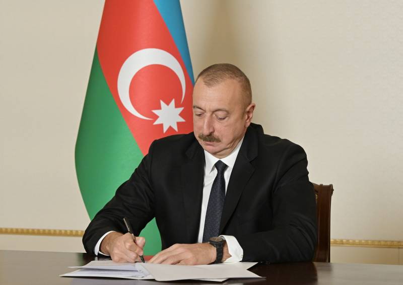 Prezident Elçin Məmmədovu yüksək vəzifəyə təyin etdi