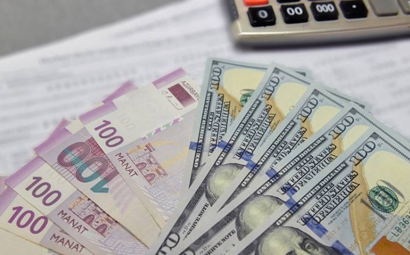 Dollar bahalaşır, manat devalvasiyası ola bilərmi? - Açıqlama