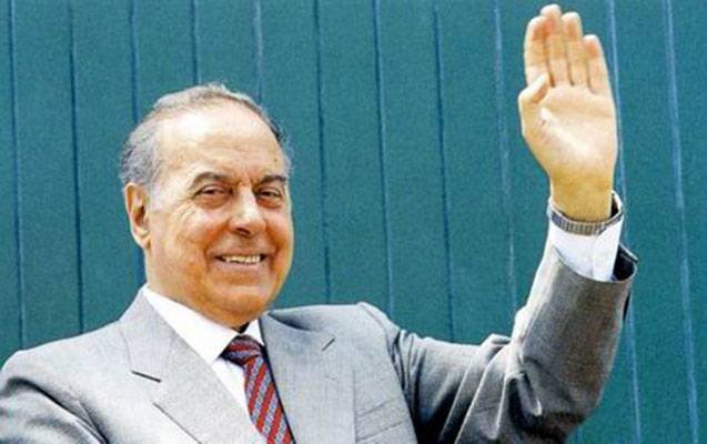 Azərbaycanda Milli Qurtuluş Günüdür 