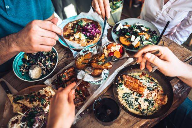 Kafe və restoranlardan əldə olunan gəlirin məbləği açıqlandı