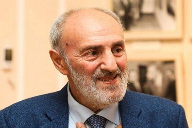 Akif İslamzadə nə demək istəyib? - Özü açıqladı