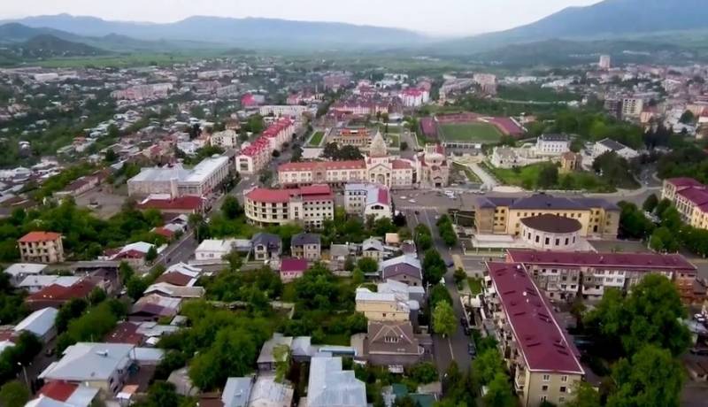 Xankəndidə investisiya layihələri sahibkarlara tanıdıldı 