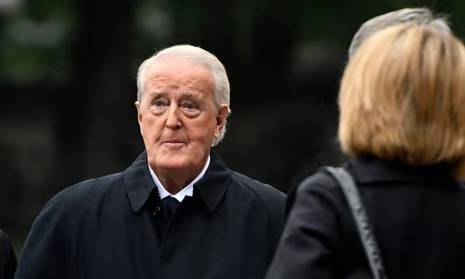 Kanadanın keçmiş baş naziri vəfat etdi