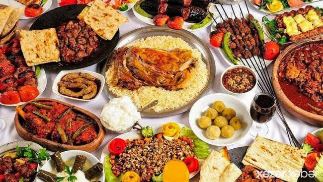 Bu qazanda bişən yemək daha dadlı olur - VİDEO
