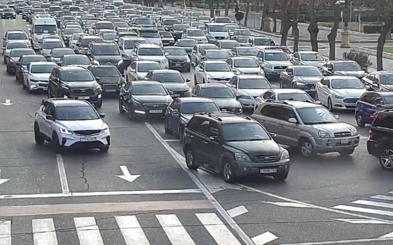 Bakıda bu yollarda sıxlıq var - SİYAHI