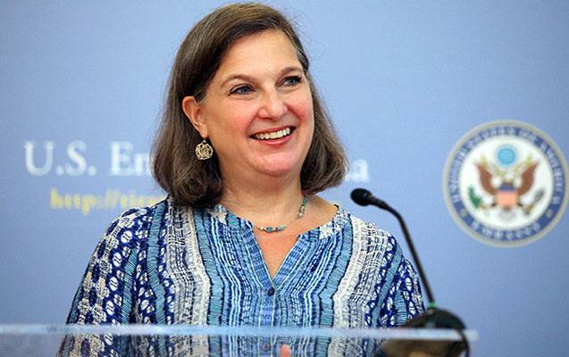 Nuland vəzifəsindən gedir 